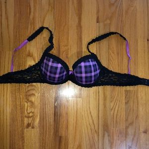 Purple/pink plaid pink laced wing demo bra. 34B.